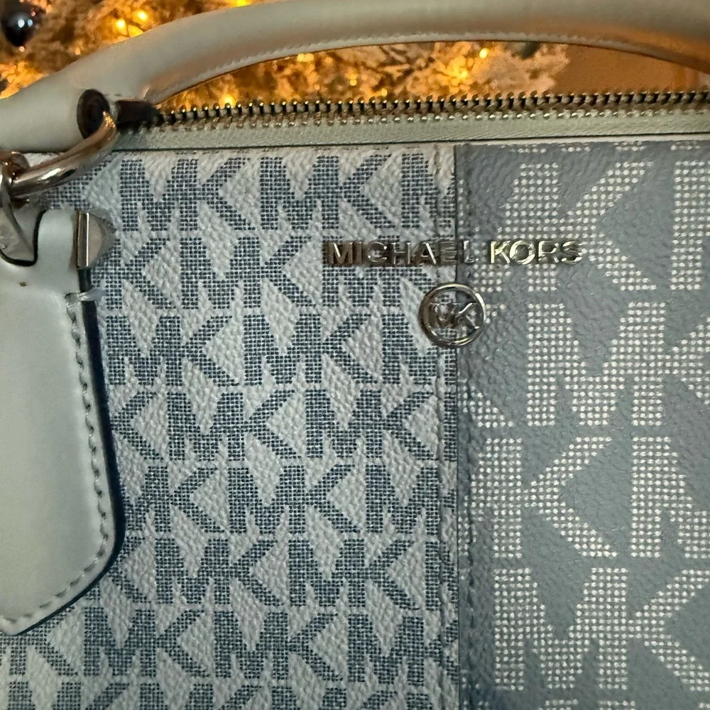 Michael Kors Blue and White Satchel - Picture 2 of 5